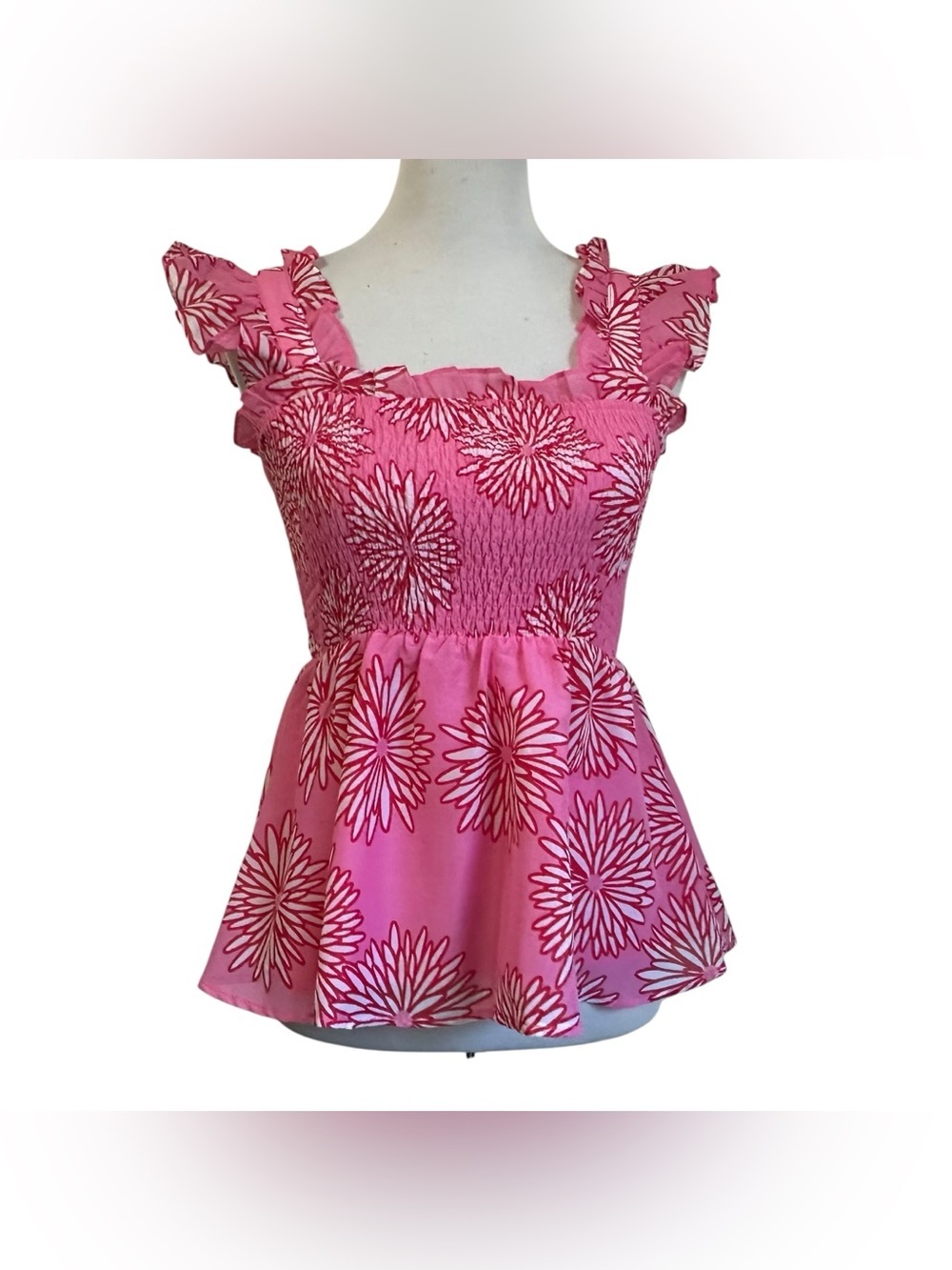 J. Marie Womens Floral Smocked Tank Top Sz XS Pink Sleeveless Lined